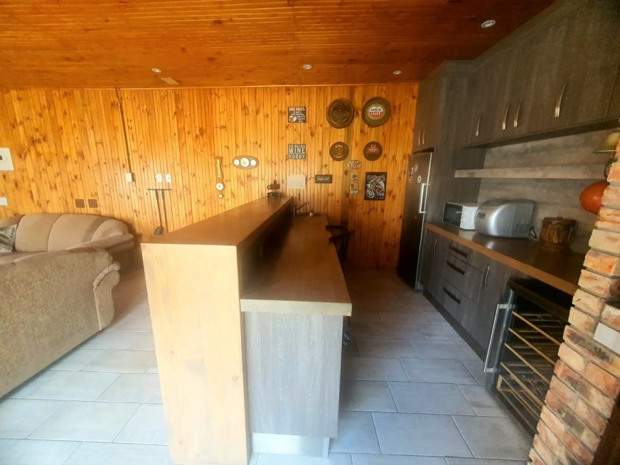 To Let 1 Bedroom Property for Rent in Cambridge West Eastern Cape